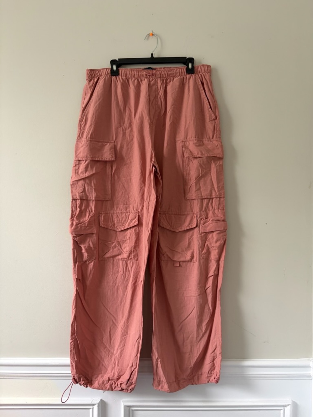 Aeropostale Coral Cargo Pants - Picture 2 of 2